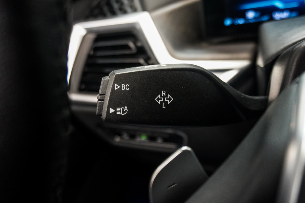 Used 2025 BMW X7 xDrive40i AWD/4WD image 23