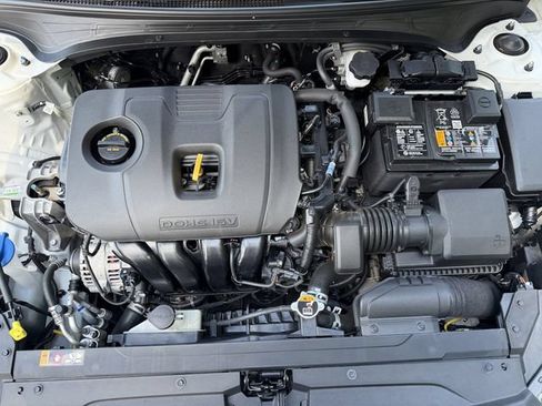 Certified 2024 Kia Forte LXS w/ LXS Technology Package FWD image 40