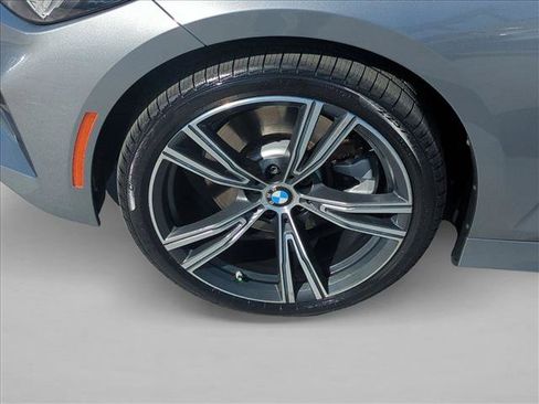 Used 2024 BMW 330i Sedan w/ Convenience Package RWD image 25