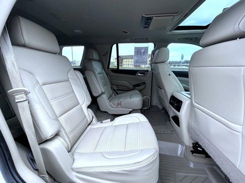 Used 2020 GMC Yukon Denali w/ Denali Premium Package AWD/4WD image 18