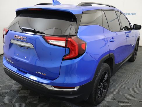 Used 2024 GMC Terrain AT4 AWD/4WD image 5