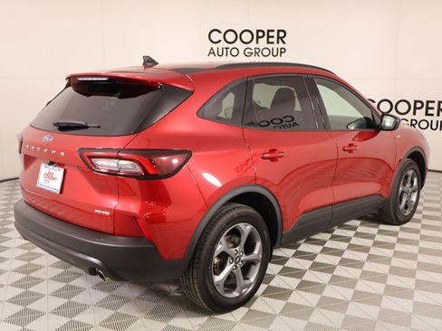 Used 2025 Ford Escape ST-Line AWD/4WD image 19