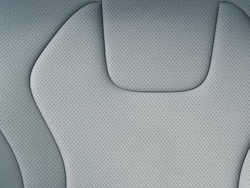 New 2025 Hyundai Elantra Limited image 17