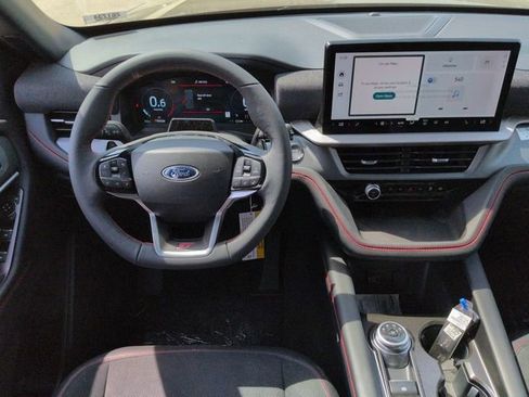 New 2026 Ford Explorer ST AWD/4WD image 16