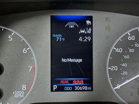 Used 2025 Toyota Corolla LE image 19