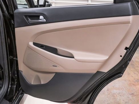 Used 2017 Hyundai Tucson SE Plus FWD image 28