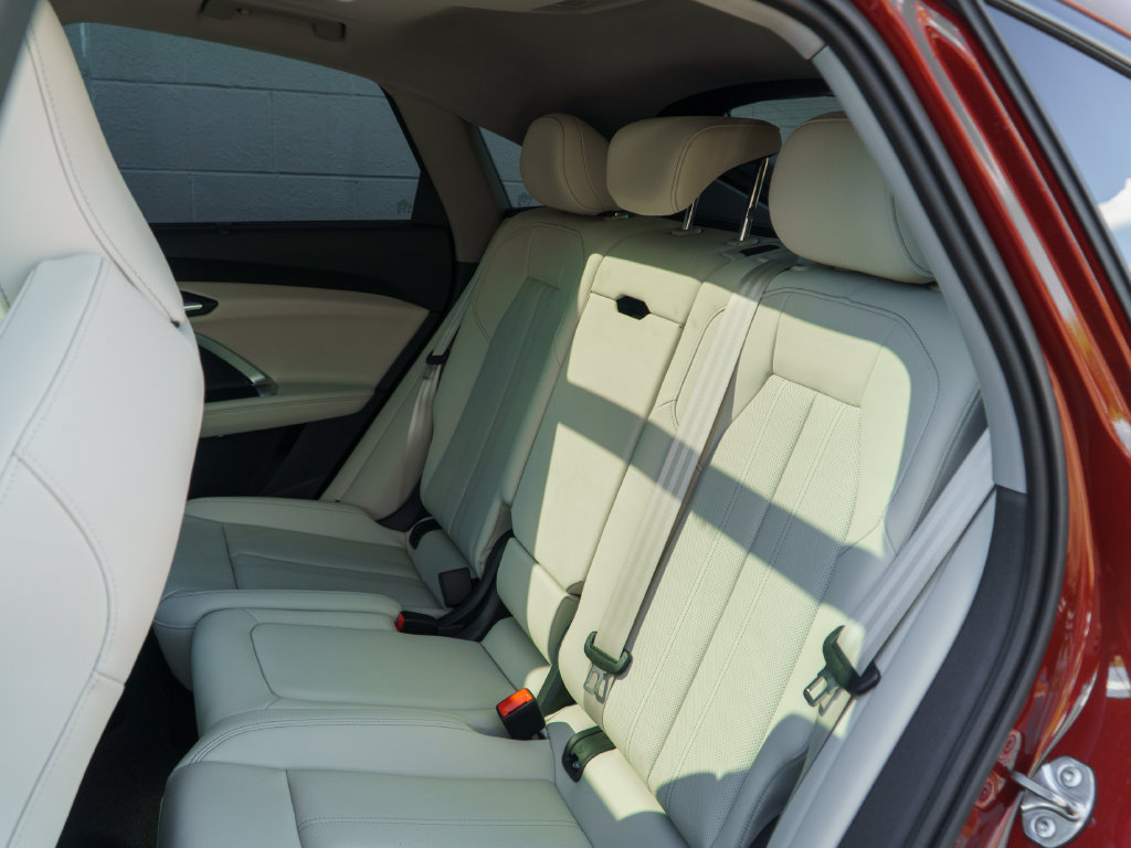 New 2026 Audi Q5 Premium Plus AWD/4WD image 9