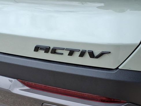 Used 2026 Chevrolet Equinox ACTIV AWD/4WD image 12