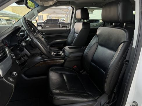 Used 2020 Chevrolet Tahoe LT RWD image 23
