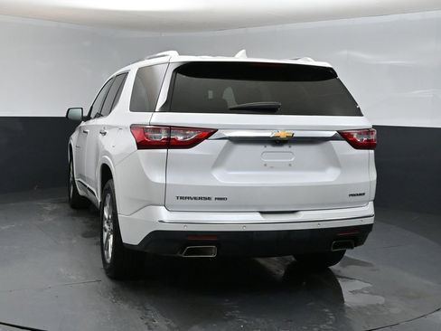 Used 2021 Chevrolet Traverse Premier w/ LPO, Floor Liner Package AWD/4WD image 4