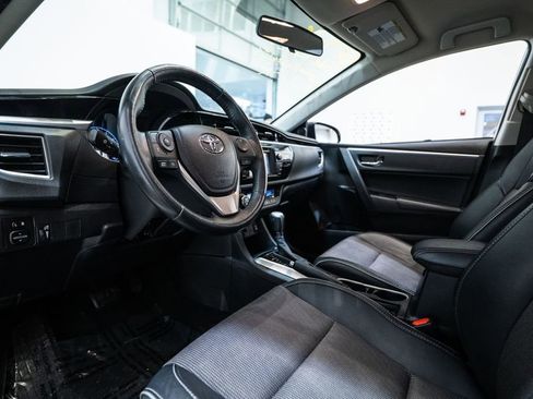 Used 2016 Toyota Corolla S image 12