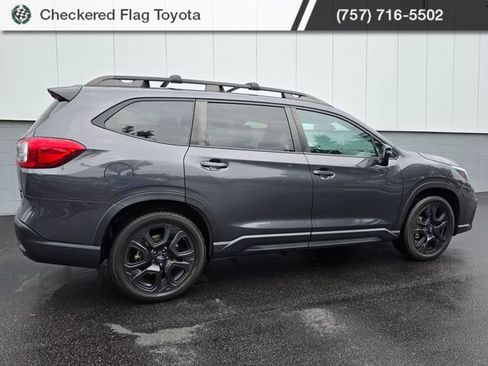 Used 2023 Subaru Ascent Onyx Edition AWD/4WD image 8