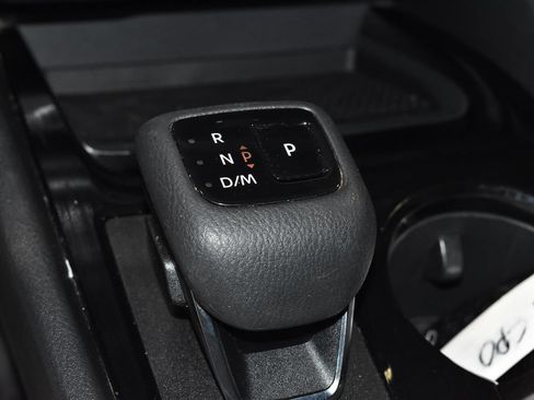 Certified 2023 Nissan Rogue SV w/ SV Premium Package AWD/4WD image 13