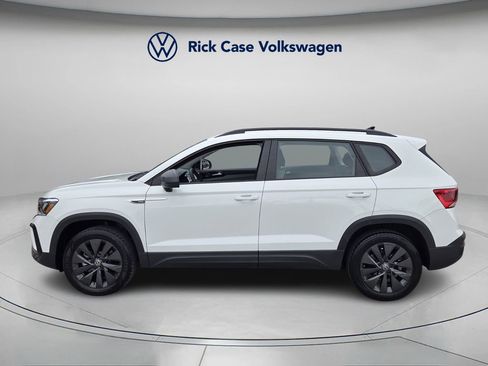 Certified 2023 Volkswagen Taos S image 4