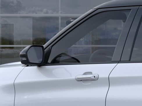 New 2026 Ford Explorer Platinum image 43