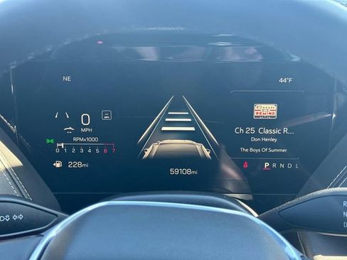 Certified 2025 GMC Yukon Elevation image 36