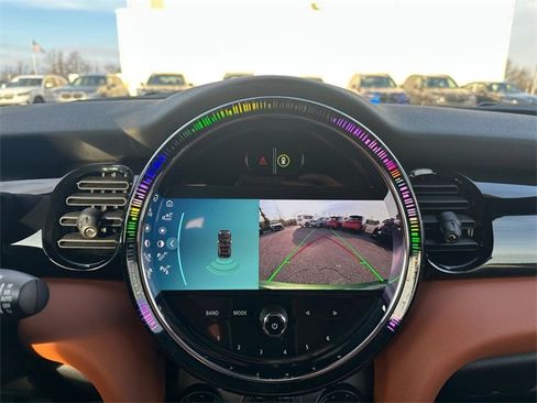 Used 2024 MINI Cooper Convertible w/ Signature Upholstery Package image 16