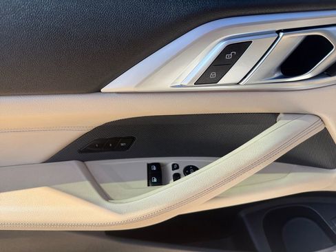 Used 2023 BMW 430i Coupe w/ M Sport Package image 16