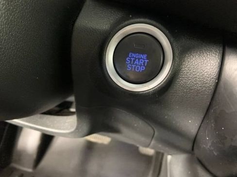 Used 2022 Hyundai Kona Limited AWD/4WD image 26
