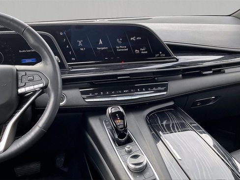 Used 2022 Cadillac Escalade Sport w/ Touring Package image 9