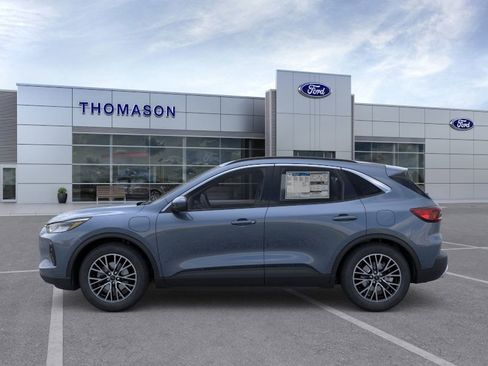 New 2025 Ford Escape SE image 3