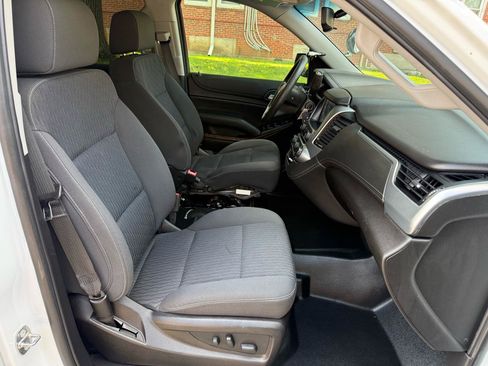 Used 2019 Chevrolet Tahoe 2WD image 17