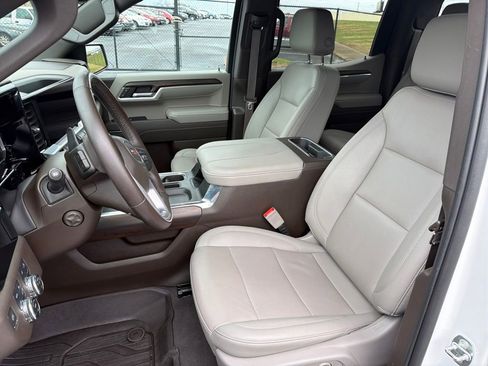 Used 2023 GMC Sierra 1500 SLT w/ SLT Premium Package image 11