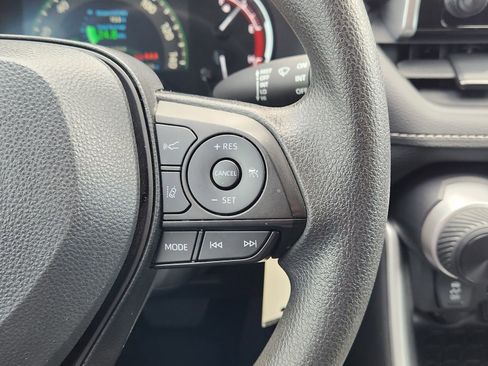 Used 2024 Toyota RAV4 LE image 33