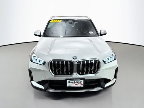 Used 2023 BMW X1 xDrive28i w/ Convenience Package AWD/4WD image 2
