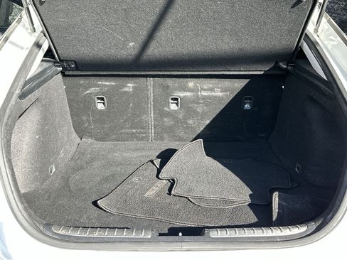 Used 2019 Kia Stinger image 20