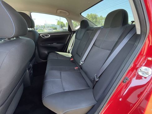 Used 2017 Nissan Sentra SR w/ SR Midnight Edition FWD image 38