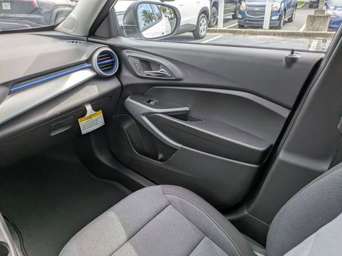 New 2026 Chevrolet Trax LS w/ Driver Confidence Package image 16