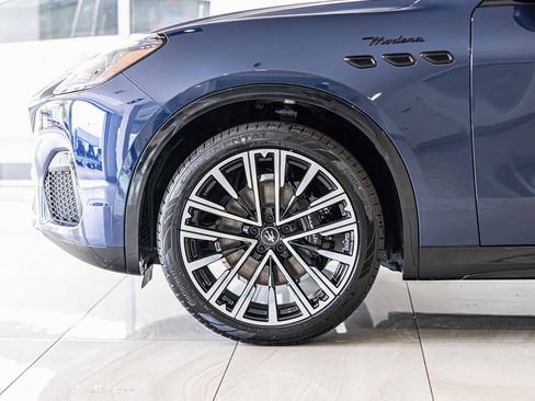 New 2025 Maserati Grecale Modena image 8