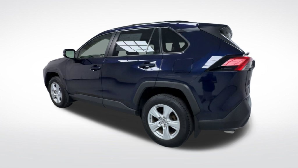 Used 2019 Toyota RAV4 XLE w/ Convenience Package AWD/4WD image 6