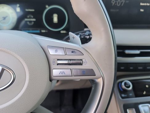 Used 2024 Hyundai Palisade Calligraphy image 24