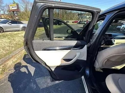 Used 2016 BMW X1 xDrive28i AWD/4WD image 13