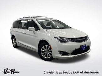 Certified 2019 Chrysler Pacifica Touring-L image 1