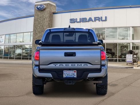 Used 2020 Toyota Tacoma SR5 image 3