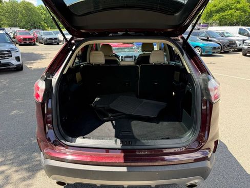 Used 2019 Ford Edge SEL w/ Equipment Group 201A AWD/4WD image 25