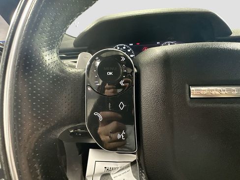 Used 2019 Land Rover Range Rover Velar R-Dynamic SE image 33