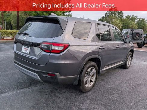 Used 2025 Honda Pilot EX-L image 4