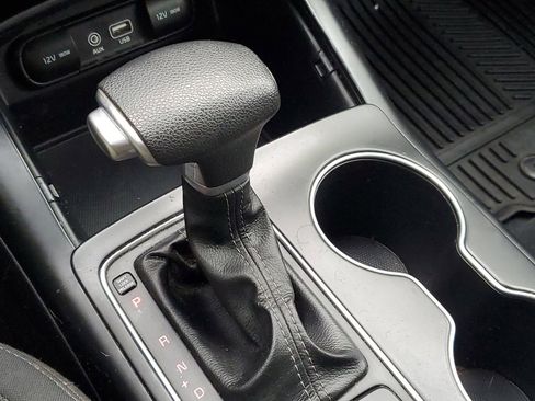 Used 2019 Kia Sorento L image 22