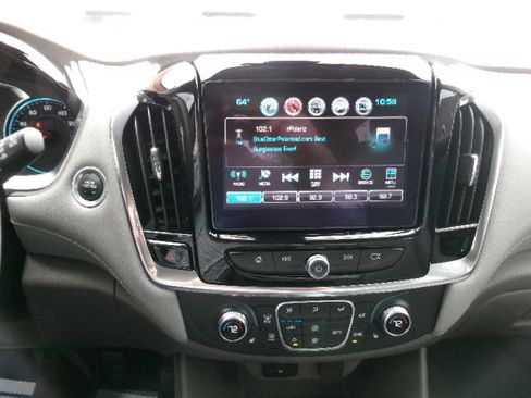 Used 2019 Chevrolet Traverse LT w/ LT Premium Package image 27