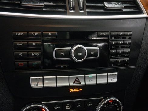 Used 2013 Mercedes-Benz C 300 4MATIC Sedan w/ Multimedia Pkg image 17