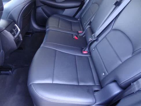 Certified 2025 INFINITI QX55 Luxe w/ Cargo Package AWD/4WD image 8