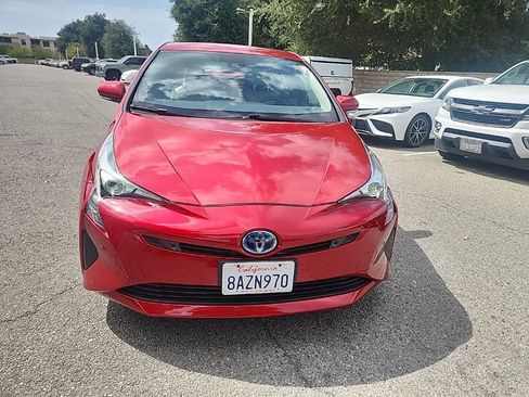 Used 2017 Toyota Prius Three FWD image 8