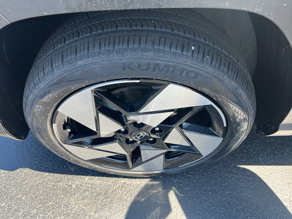 Used 2025 Hyundai Kona Limited AWD/4WD image 51
