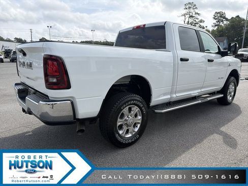 Used 2026 RAM 2500 Big Horn AWD/4WD image 6