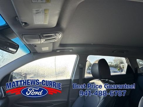 Used 2021 Hyundai Tucson Ultimate w/ Cargo Package AWD/4WD image 13