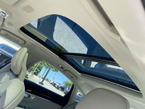 Used 2018 Volvo S90 T5 Momentum w/ Convenience Package AWD/4WD image 18